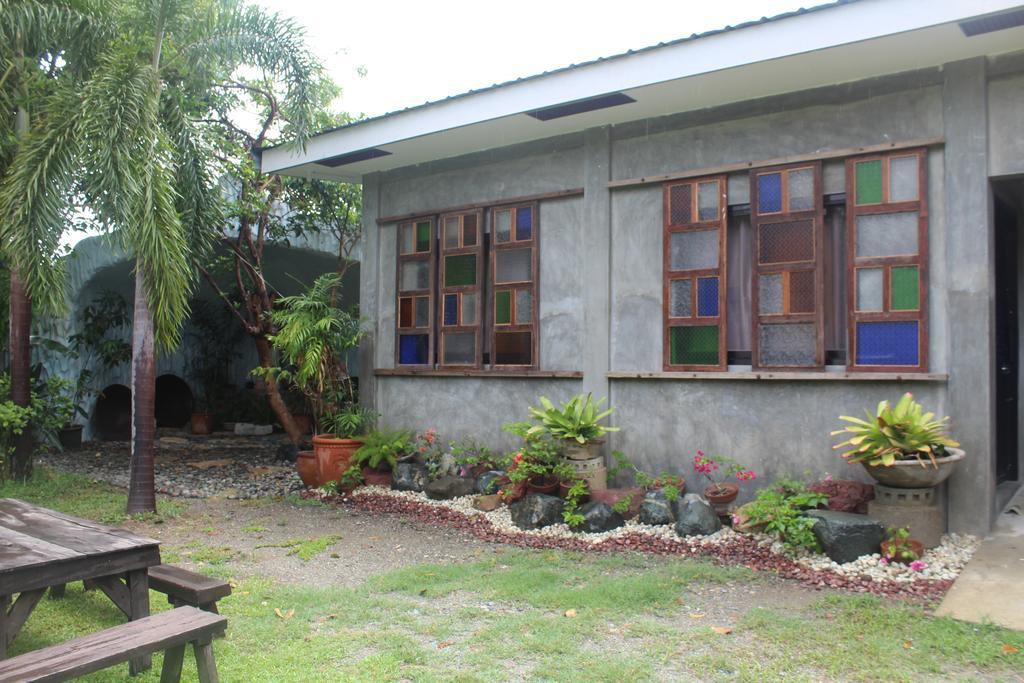 Grand Octagon Resort Laoag Exterior photo